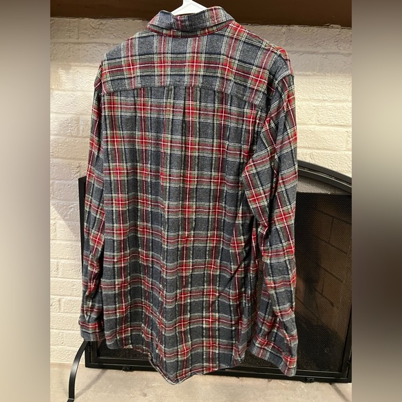Men’s LL Bean Flannel Shirt. - Picture 3 of 3